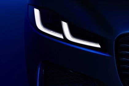 ജാഗ്വർ എഫ്-പേസ് headlight image
