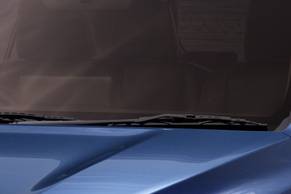 Maruti Invicto Front Wiper Image