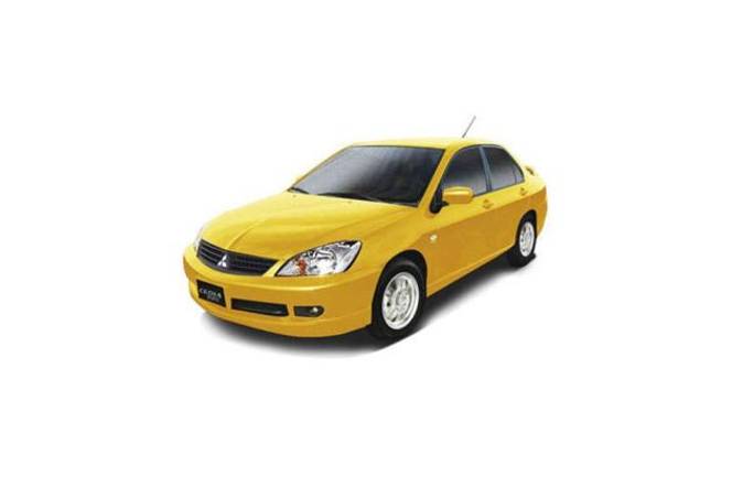 Mitsubishi Cedia Front Left Side Image