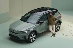 Volvo XC40 Recharge Exterior Image Image